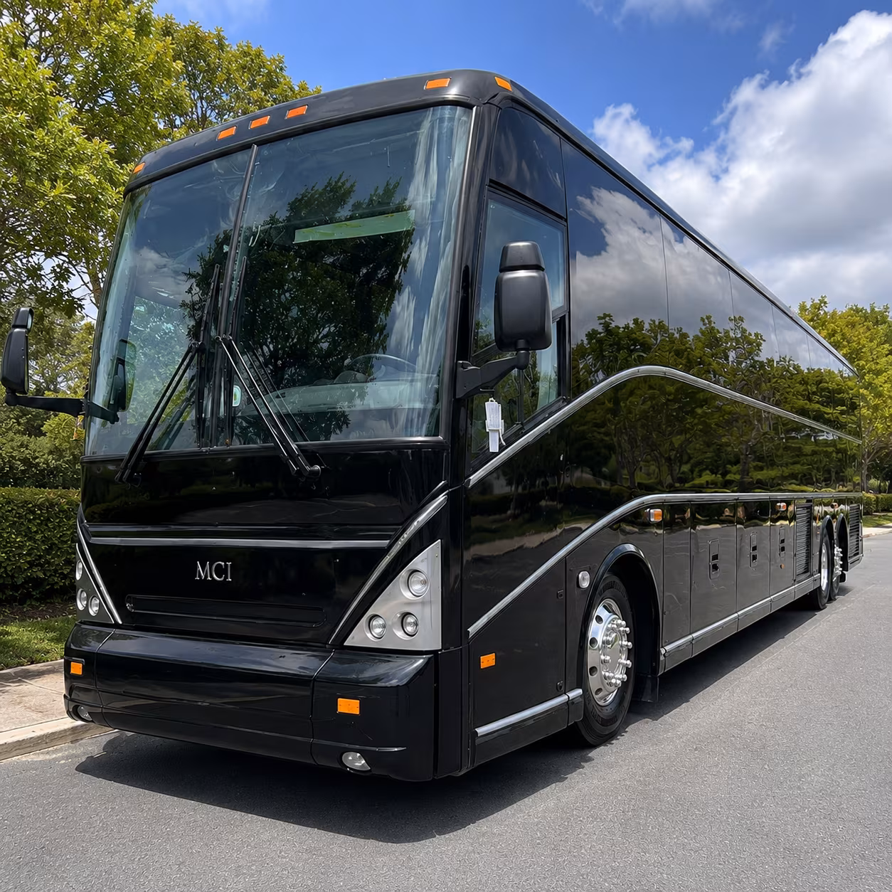 charter buses to the aquarium of the pacific and south bay science destinations